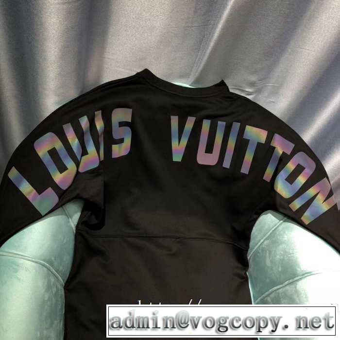 おしゃれ感度が高い秋冬トレンド 2019秋、イチオシ上品 ルイ ヴィトン LOUIS VUITTON プルオーバーパーカー 2色可選