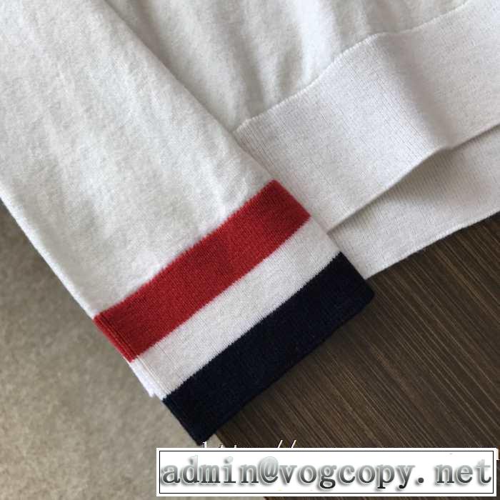 最重要！2019秋冬トレンド モンクレール MONCLER プルオーバーパーカー 3色可選 現在流行中のおすすめ人気