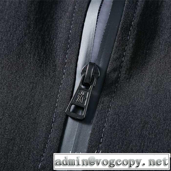 モンクレール MONCLER フード付きコート 2019?2020秋冬流行色紹介 大胆なチェックの人気トレンド
