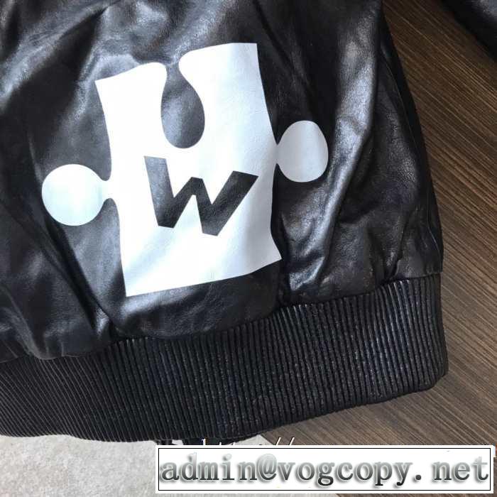 おしゃれの人気色オフホワイト ジャケット 着こなし 高品質OFF-WHITE 2019-2020年のトレンド レザージャケット エレガント