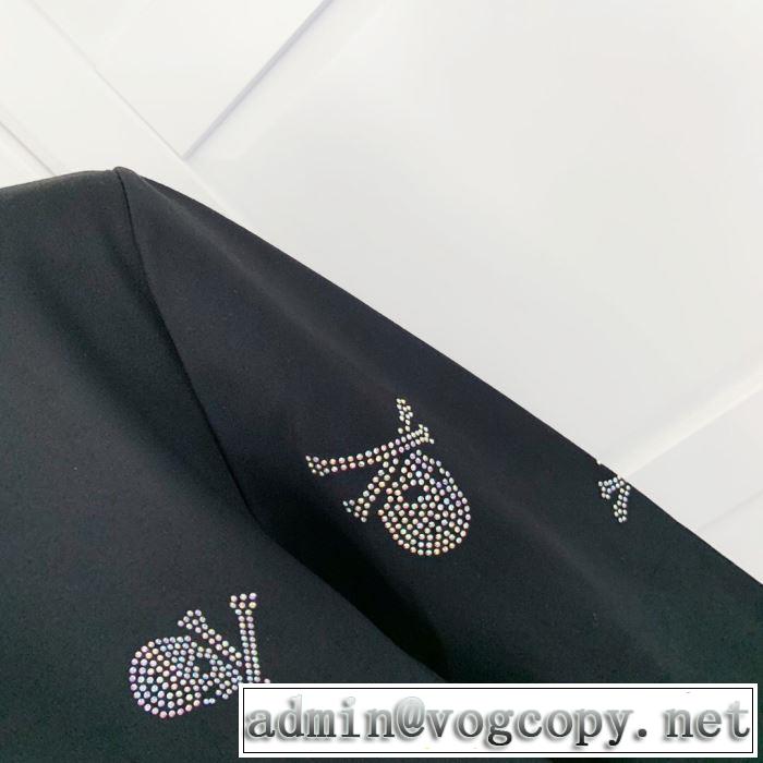 派手すぎず新作セールPHILIPP PLEIN フィリッププレイン スワロ パーカー サイズ 着込みやすい ユニセックス エレガント コーデ