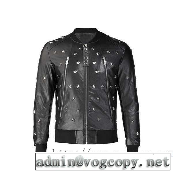 フィリッププレイン PHILIPP PLEIN  フェイクファー製のコート 大人かわいい秋冬コーデを楽しみ 2019秋に注目したい