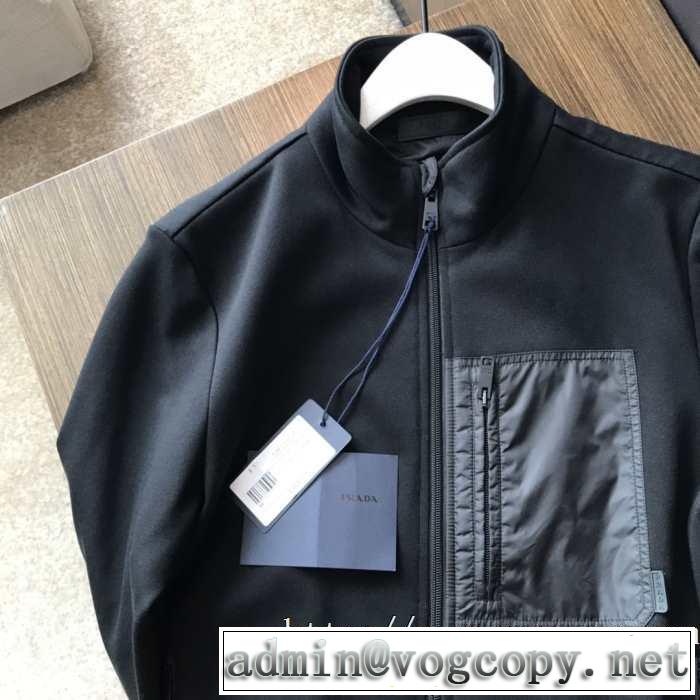 Pradaジャケット季節感のあるトレンド 新品 プラダ コピー 激安 メンズ カジュアルジップパーカー着こなし防寒性抜群
