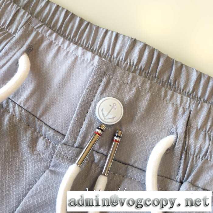 秋冬コレクション定番色トムブラウン パーカー おすすめTHOM BROWNE安いコピースウェットセットアップ4-BAR SWIM-TECH BOMBER