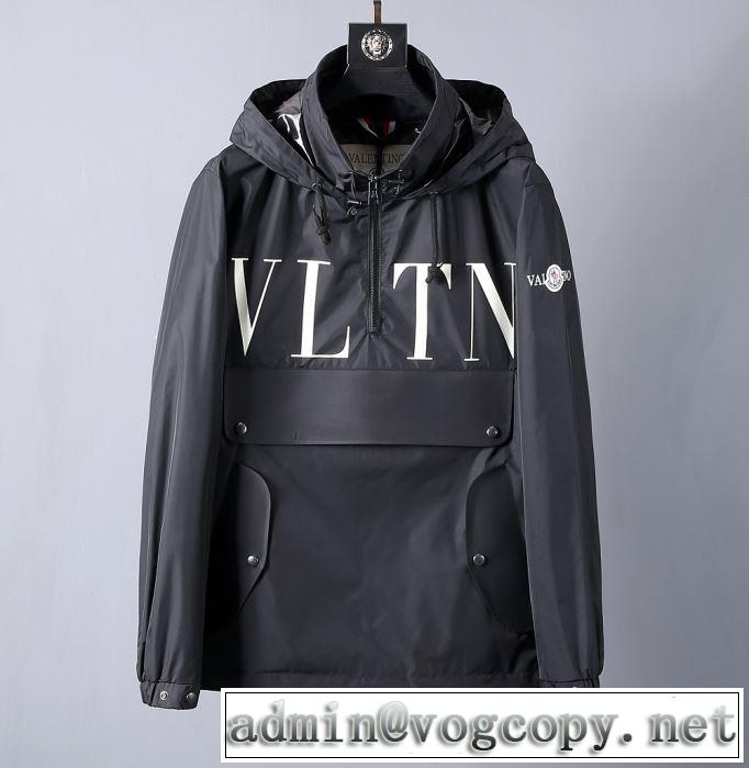 春夏のトレンドアイテム ヴァレンティノ VALENTINO フード付きコート 2色可選 2019春夏の大注目トレンド