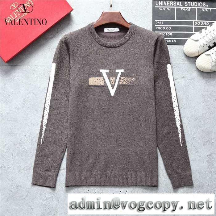 2019-20秋冬旬な着こなしValentino ヴァレンティノ ニット コピー 暖かさ 防寒性抜群ニットセーターエレガントレディースコーデ