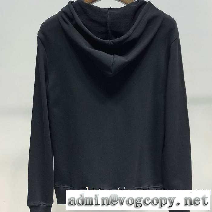 パーカー激安通販ヴァレンティノ スーパーコピー Valentino メンズ ファション コットンウェア オシャレ 秋冬 スウェットコーデ