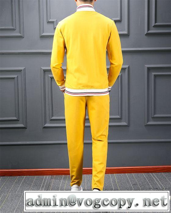 ヴェルサーチ最も目立ったブランド新品 VERSACE 上下セット 2019年最新ファッション
