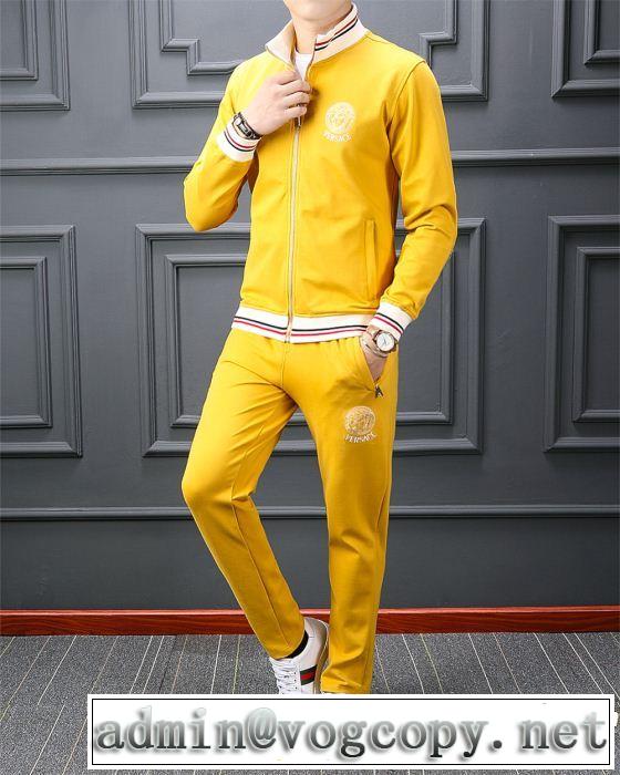 ヴェルサーチ最も目立ったブランド新品 VERSACE 上下セット 2019年最新ファッション
