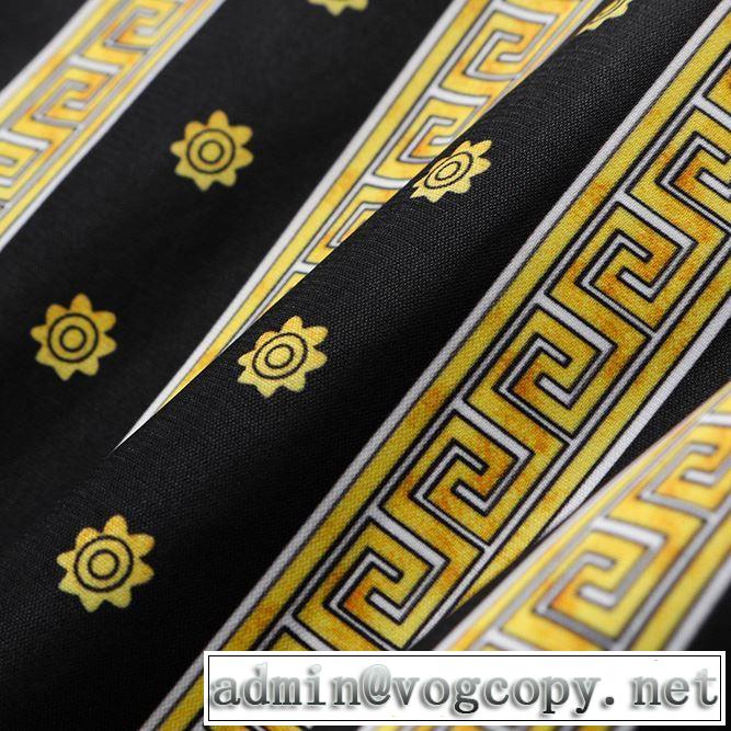 【2019春夏】最新コレクション まずは定番！人気アイテム ヴェルサーチVERSACE ブルゾン