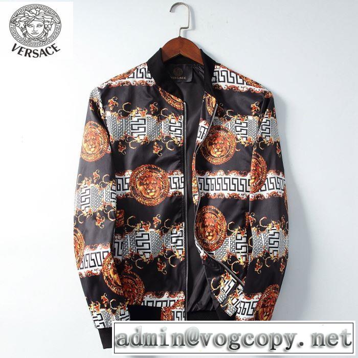 ヴェルサーチVERSACE ブルゾン 2019春夏のトレンド新商品 一押し注目ブランドファション