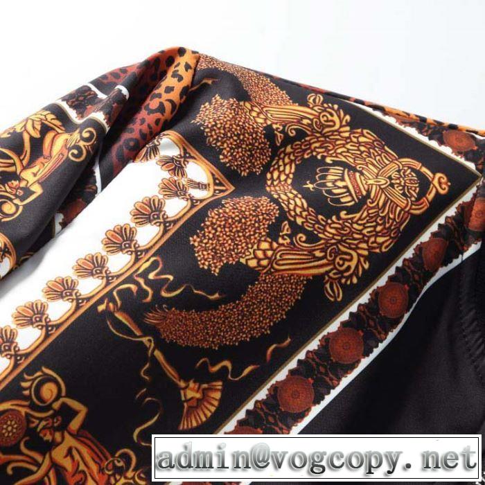 ヴェルサーチVERSACE ブルゾン 2019年春夏シーズンの人気 人気ストリートブランド新品
