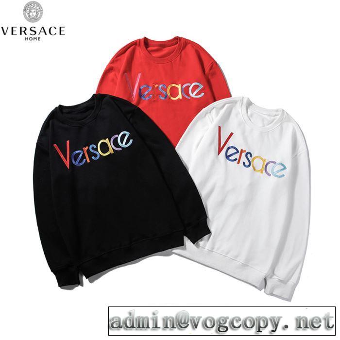2019年の春夏に着たい 夏大人気のアイテム ヴェルサーチVERSACE プルオーバーパーカー 3色可選