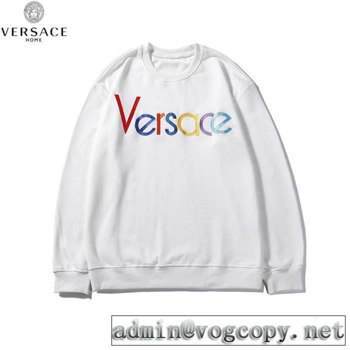 2019年の春夏に着たい 夏大人気のアイテム ヴェルサーチVERSACE プルオーバーパーカー 3色可選