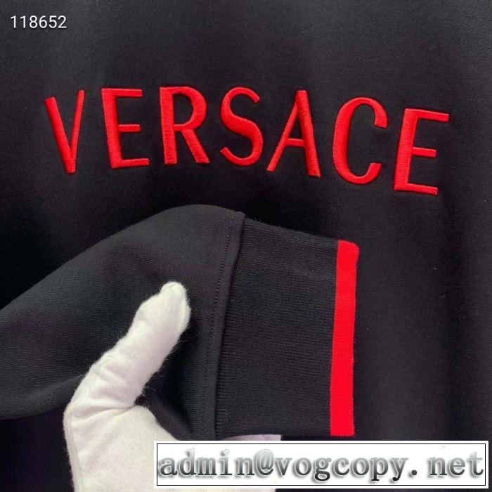 プルオーバーパーカー 2色可選 2019年最新ファッション 大人の華やかさを演出 ヴェルサーチVERSACE