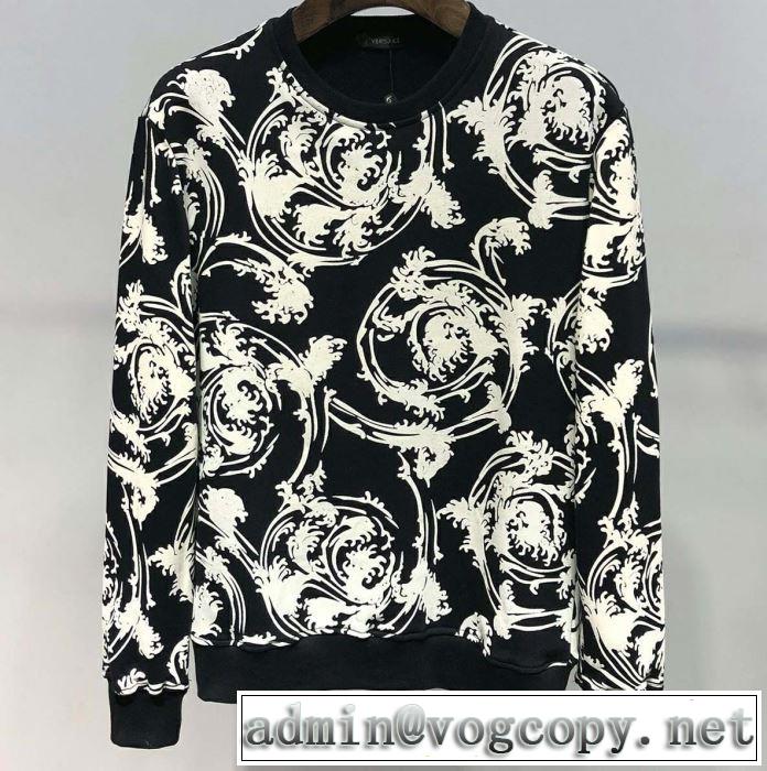 2色可選 プルオーバーパーカー 今季トレンドの限定アイテム2019夏ファション新品  ヴェルサーチVERSACE
