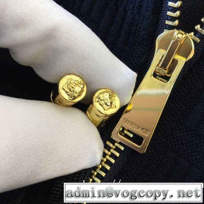 トレンド入り確実最新コレクション ヴェルサーチ VERSACE 上下セット 2019トレンド秋冬おすすめ安い