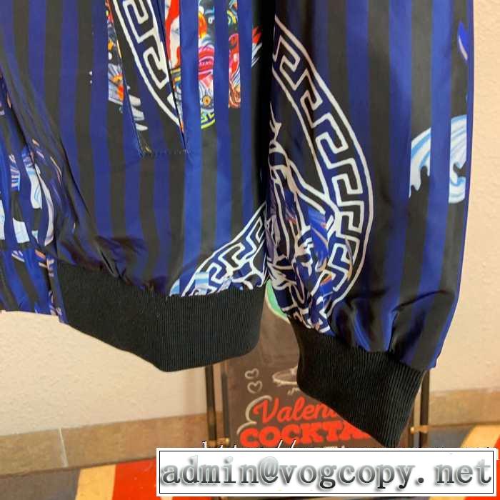 【2019秋冬トレンド】押さえておきたい 寒い季節トレンド上品 ヴェルサーチ VERSACE ブルゾン