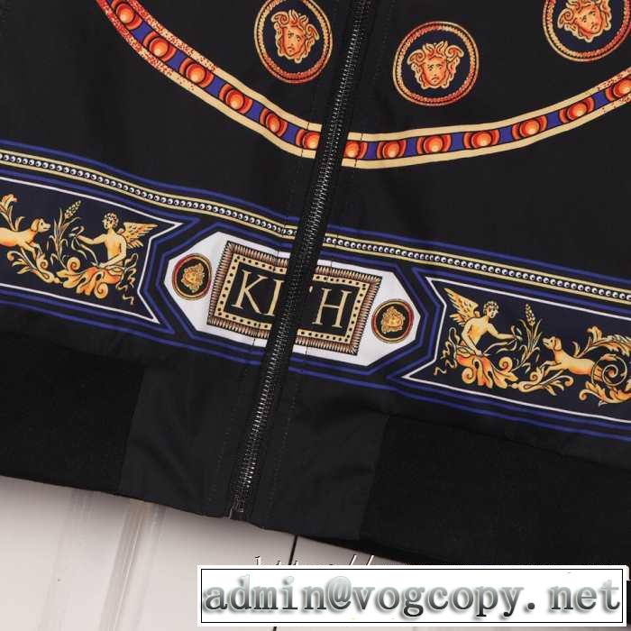 ヴェルサーチ VERSACE ブルゾン 2019秋冬最重要アイテム 人気ファッション雑誌でも掲載