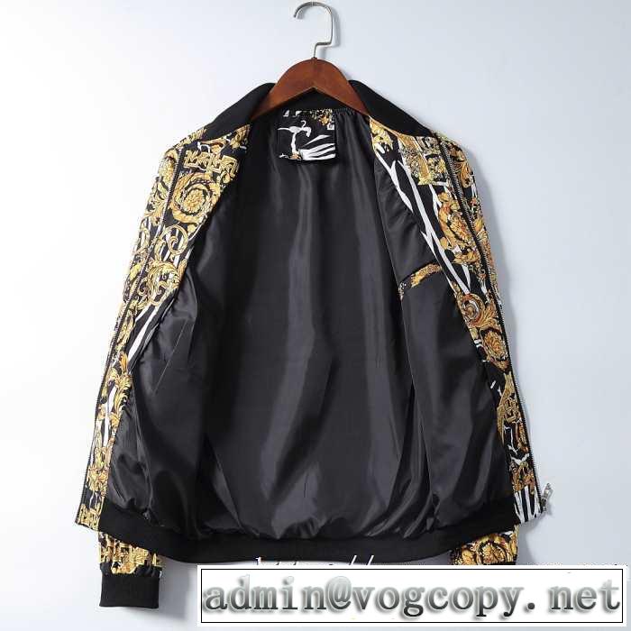 素敵続くトレンド 速報！2019年秋ファッショントレンド ヴェルサーチ VERSACE  ブルゾン