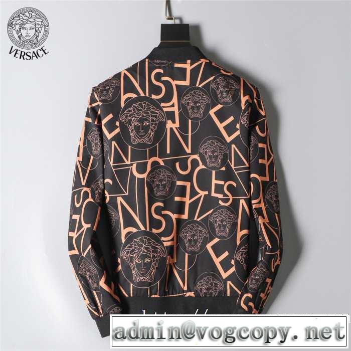 毎日はちょっとイイ秋冬新品 ヴェルサーチ VERSACE ブルゾン 2019-20秋冬トレンドファッション