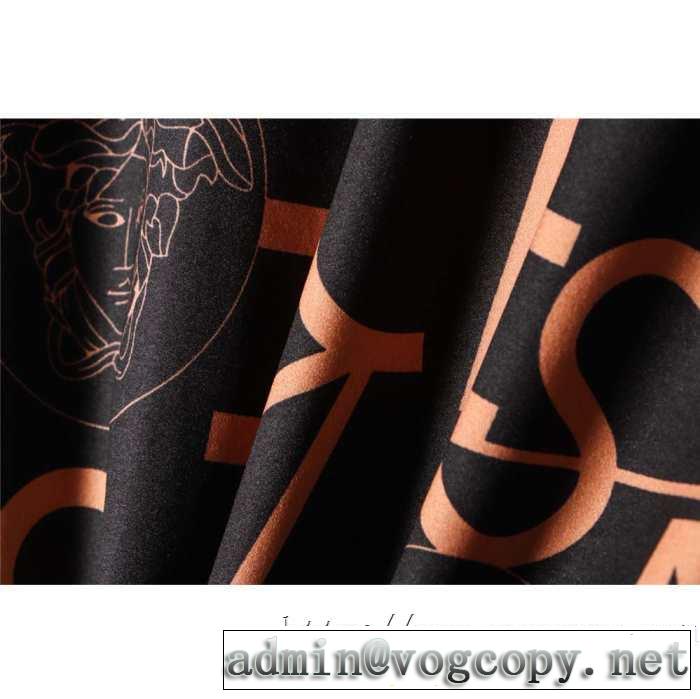 毎日はちょっとイイ秋冬新品 ヴェルサーチ VERSACE ブルゾン 2019-20秋冬トレンドファッション