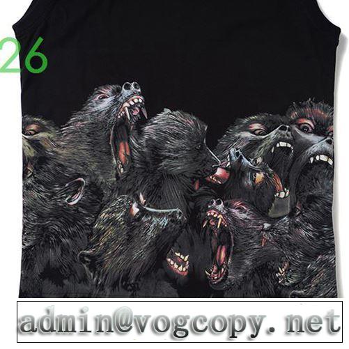 手頃価格でカブり知らず ジバンシー 争奪戦必至GIVENCHY 価格も嬉しいアイテム 半袖Tシャツ