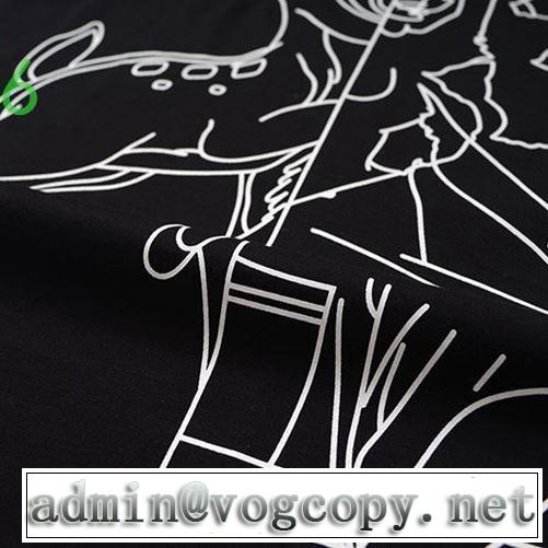 ストリート感あふれ ジバンシー 普段使いにも最適なアイテム GIVENCHY 半袖Tシャツ