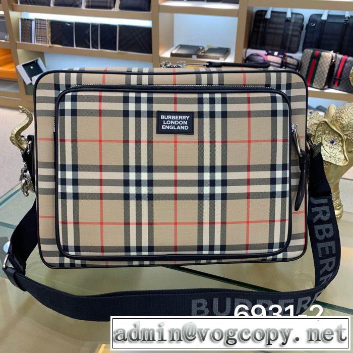 海外でも人気なブランド ポーチ  2020年春限定 バーバリー BURBERRY 海外大人気