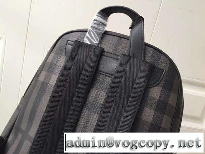 ストリート感あふれ バーバリー BURBERRY 普段使いにも最適なアイテム リュック