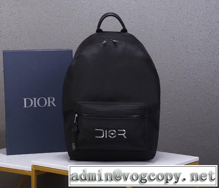 ファッションに取り入れよう ディオール DIOR 限定アイテム特集 リュック