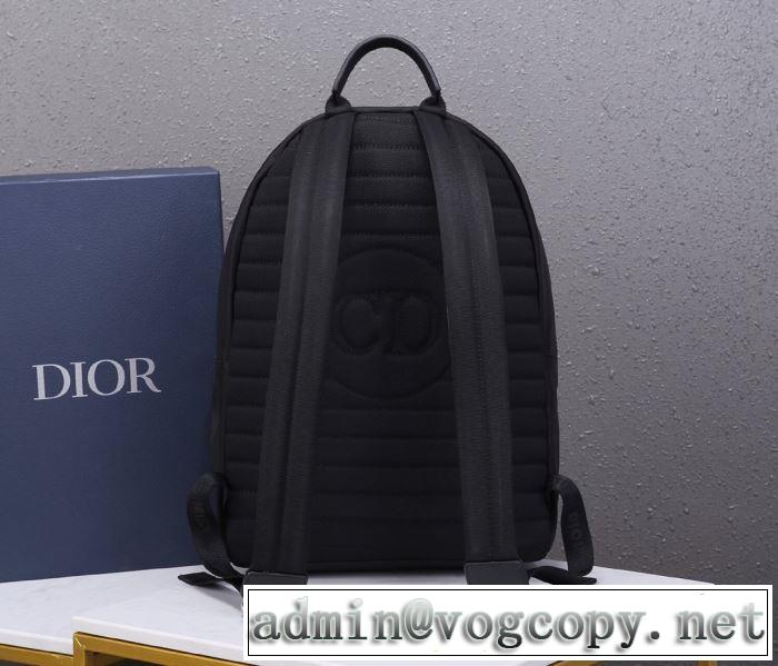 ファッションに取り入れよう ディオール DIOR 限定アイテム特集 リュック