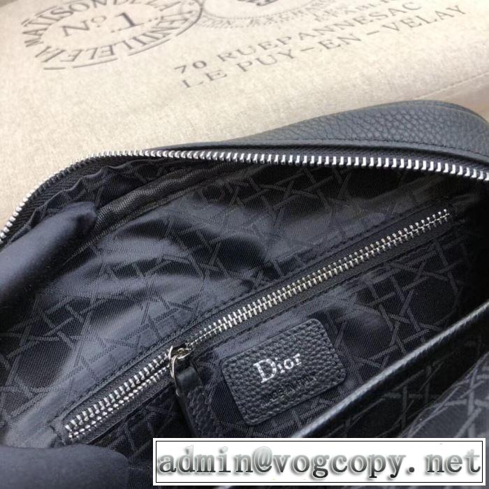 普段のファッション ディオール DIOR 大人気のブランドの新作 ミニバッグ 取り入れやすい