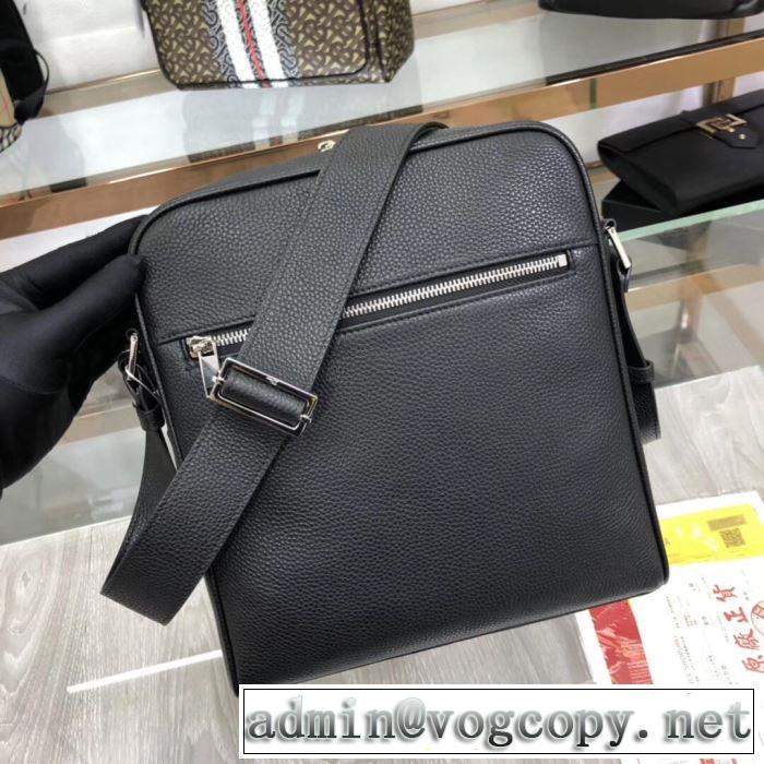 2年以上連続１位獲得 ディオール DIOR おしゃれな人が持っている ショルダーバッグ
