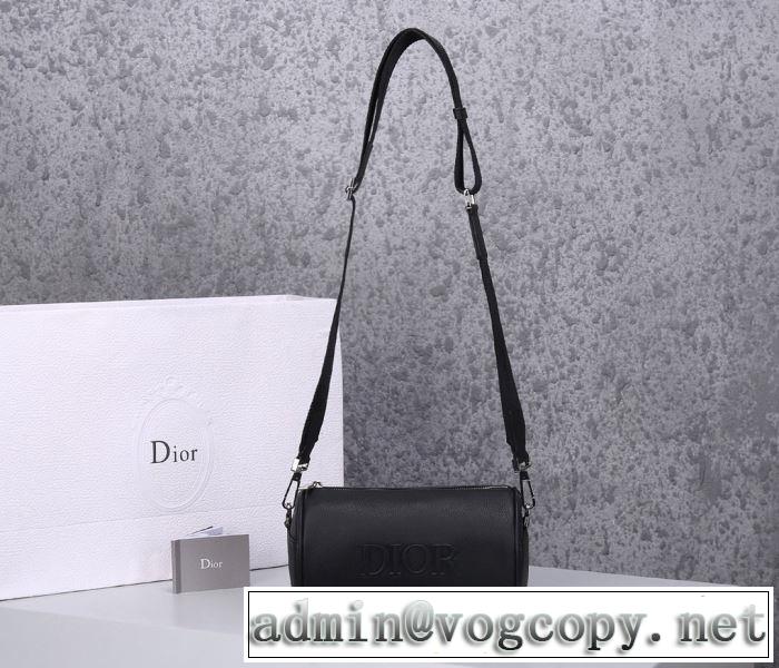 差をつけたい人にもおすすめ ショルダーバッグ 今季の主力おすすめ ディオール DIOR
