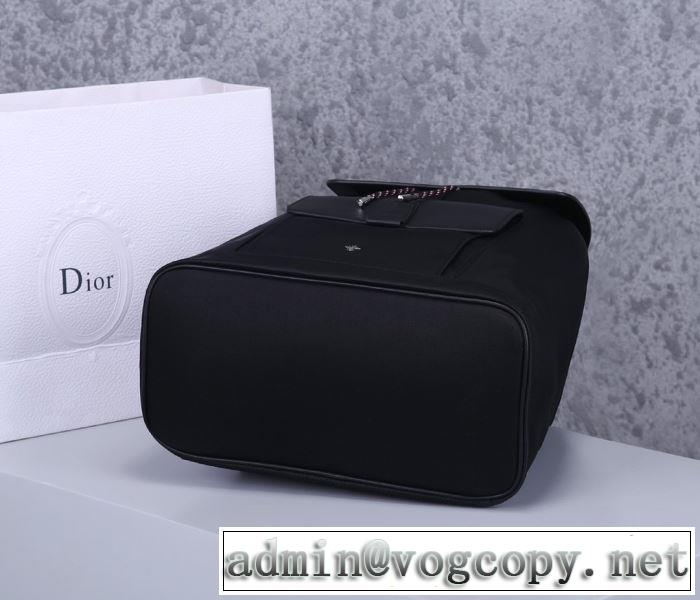 ディオール 海外でも人気なブランド DIOR 2020年春限定 リュック 海外大人気