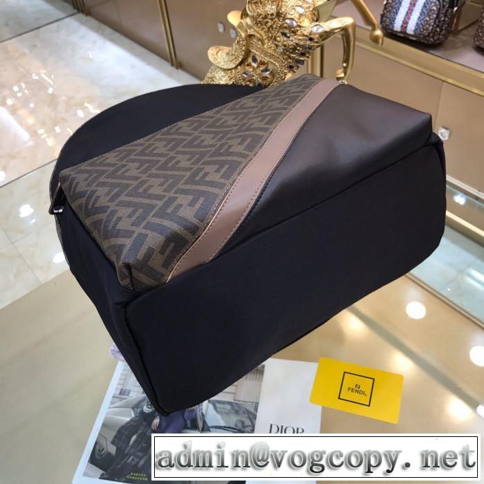 ストリート界隈でも人気 フェンディ FENDI 20新作です リュック ストリート系に大人気