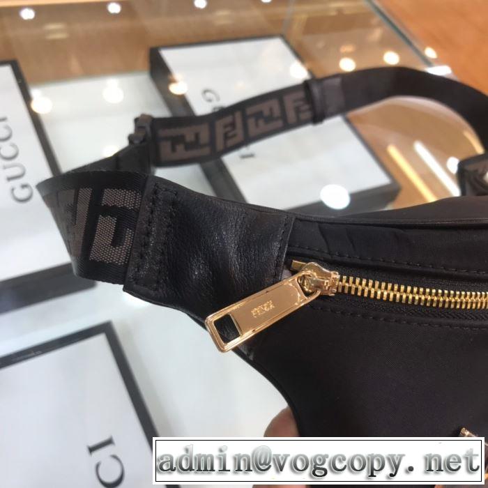 今なお素敵なアイテムだ フェンディ FENDI 今年の春トレンド ウエストポーチ 大人の新作こそ