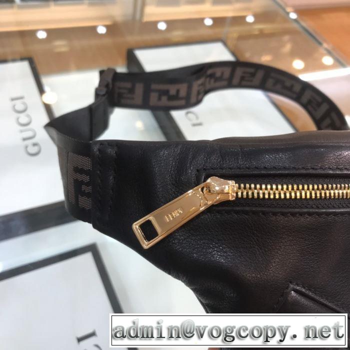 2020年春夏コレクション ウエストポーチ 着こなしを楽しむ フェンディ FENDI