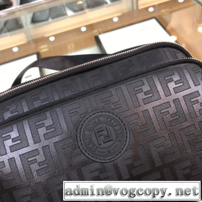 最先端のスタイル フェンディ FENDI 注目度が上昇中 ミニバッグ 2020SS人気