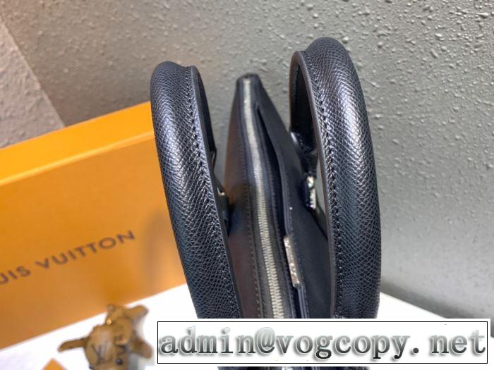 人気は今季も健在 ルイ ヴィトン LOUIS VUITTON ショルダーバッグ 本当に嬉しいアイテム
