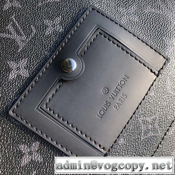 ルイ ヴィトンこの時期の一番人気は  LOUIS VUITTON  2020モデル ショルダーバッグ