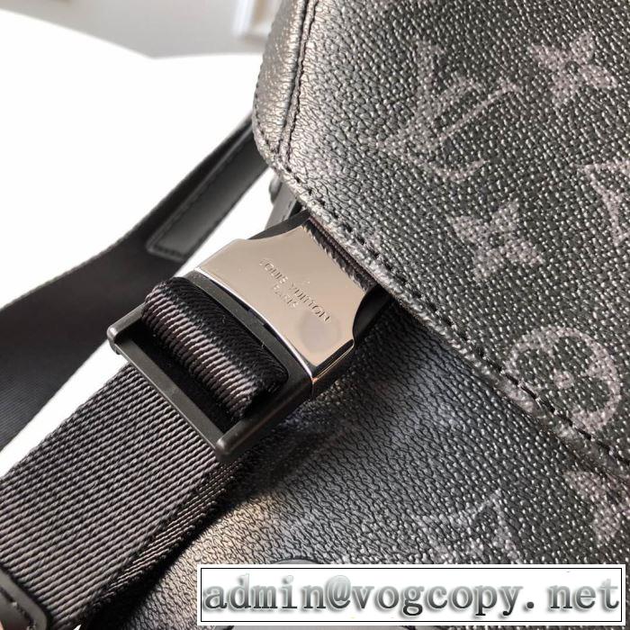 ルイ ヴィトンこの時期の一番人気は  LOUIS VUITTON  2020モデル ショルダーバッグ