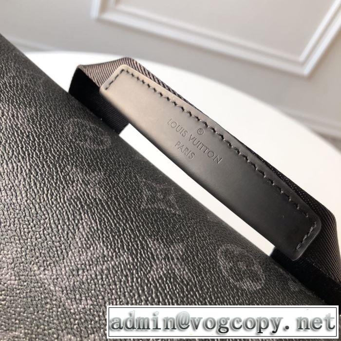 ルイ ヴィトンこの時期の一番人気は  LOUIS VUITTON  2020モデル ショルダーバッグ