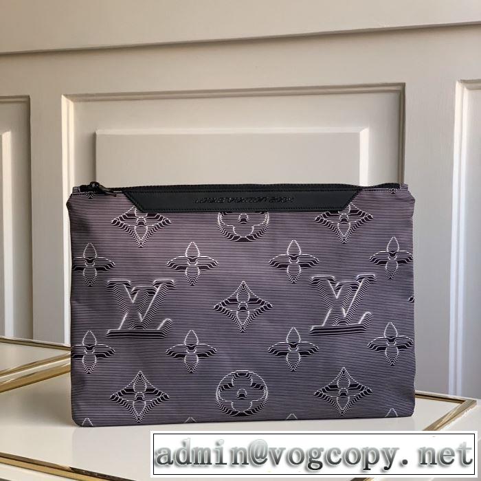 おしゃれ刷新に役立つ ポーチ  ルイ ヴィトン LOUIS VUITTON コーデの完成度を高める