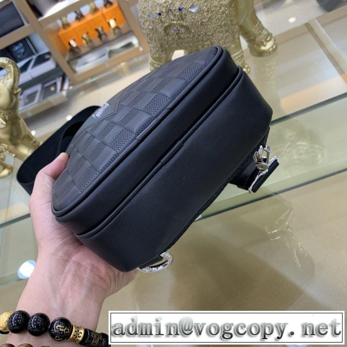 この時期の一番人気は ウエストバック ルイ ヴィトン 2020モデル  LOUIS VUITTON