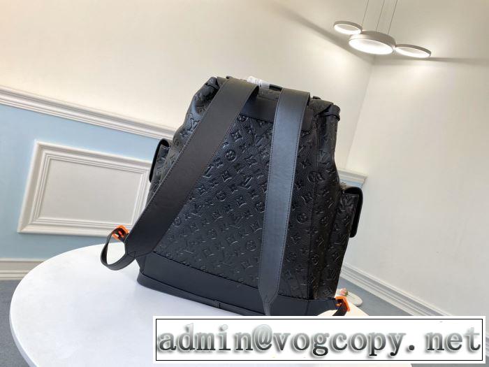 ルイ ヴィトン LOUIS VUITTON ストリート感あふれ リュック 普段使いにも最適なアイテム