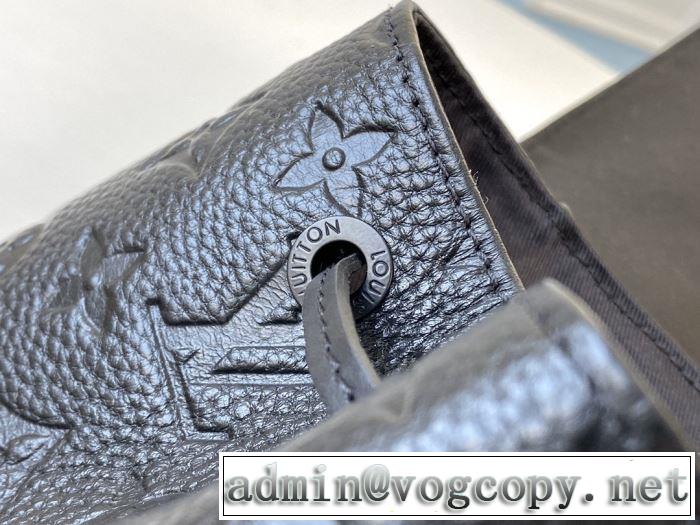 ルイ ヴィトン LOUIS VUITTON ストリート感あふれ リュック 普段使いにも最適なアイテム