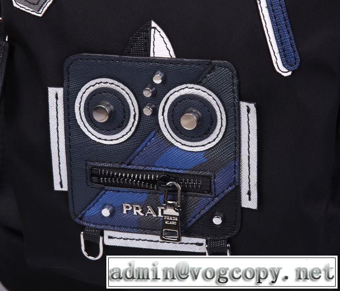 程よい最新作 プラダ PRADA 春夏コレクション新品 リュック 普段見ないデザインばかり