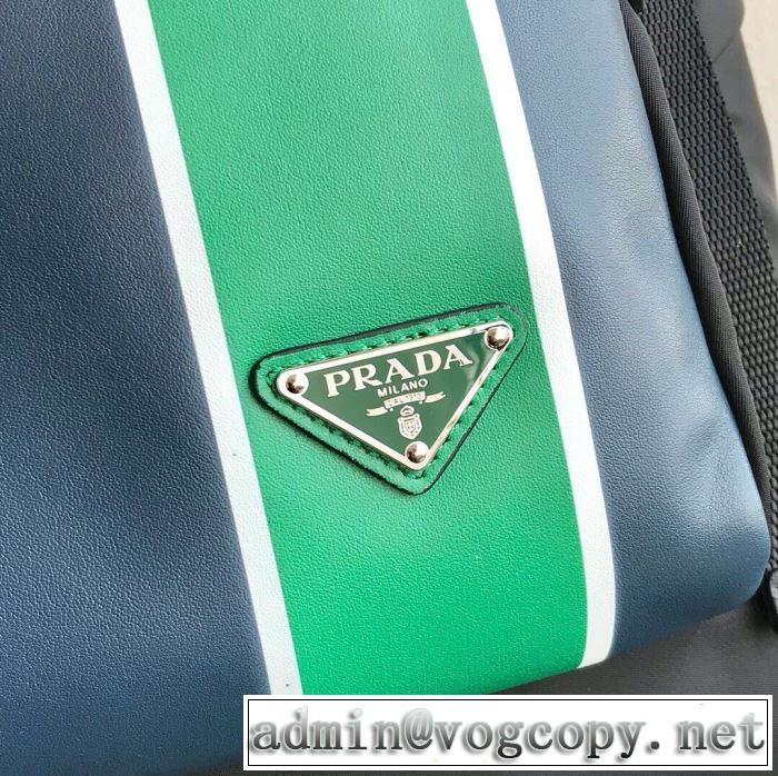 プラダ春夏コレクション新品  PRADA 普段見ないデザインばかり リュック 大人気柄